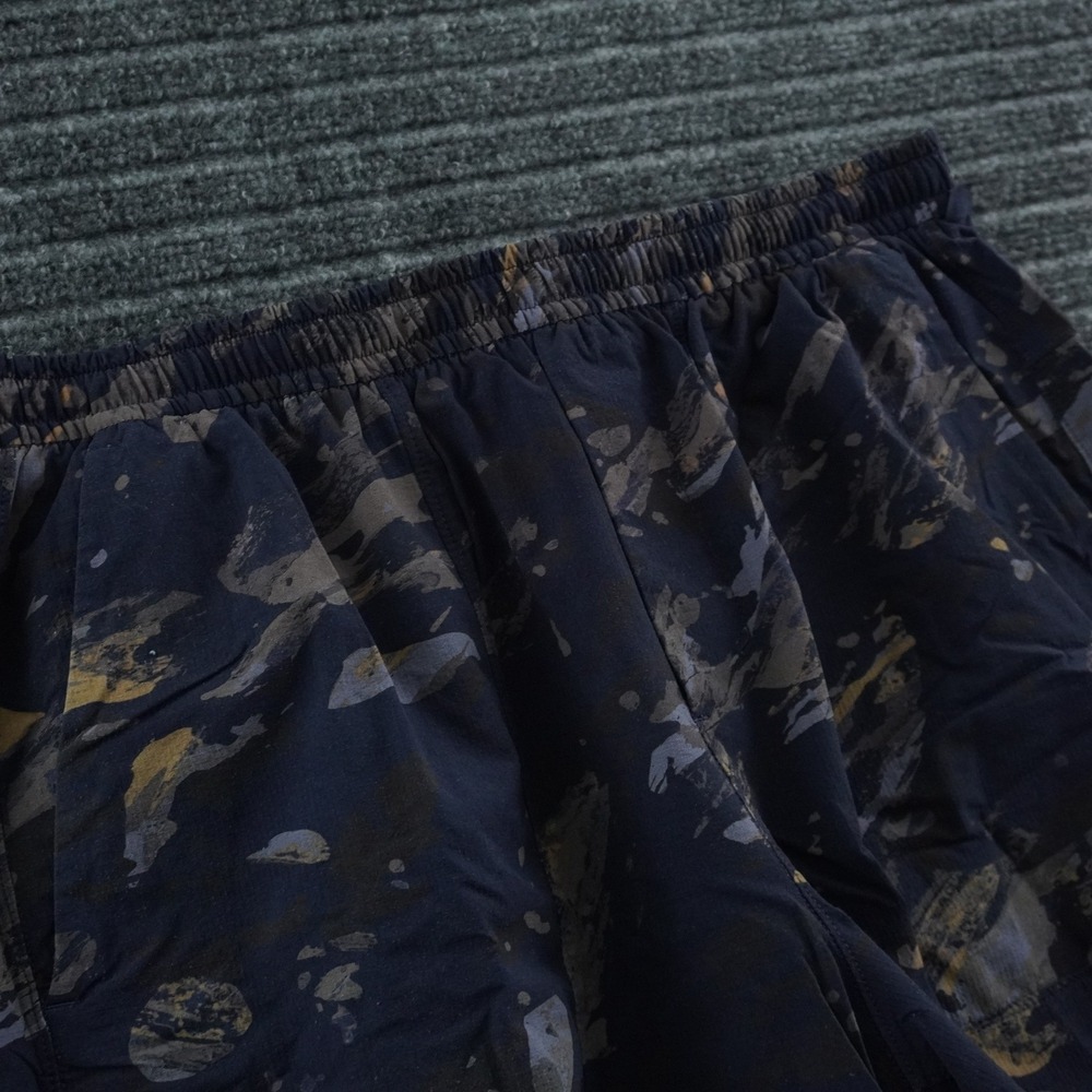Lululemon Athletic Shorts Mens L Navy Abstract Camo Print Drawstring Pockets - Picture 9 of 11
